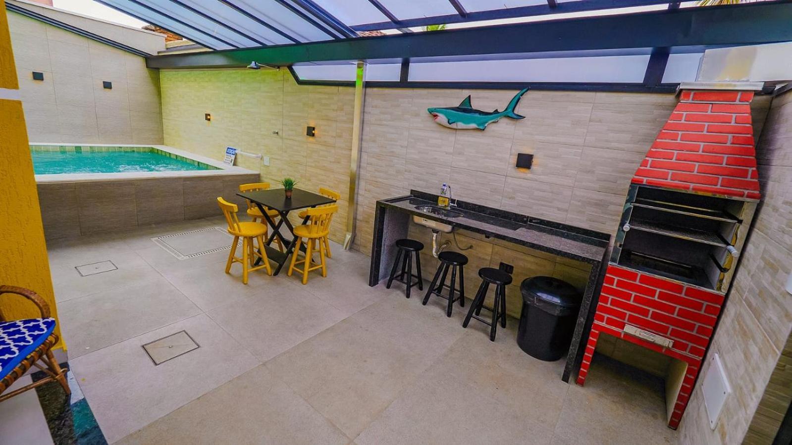 Villa Chale Amarelo Itanhaém Esterno foto